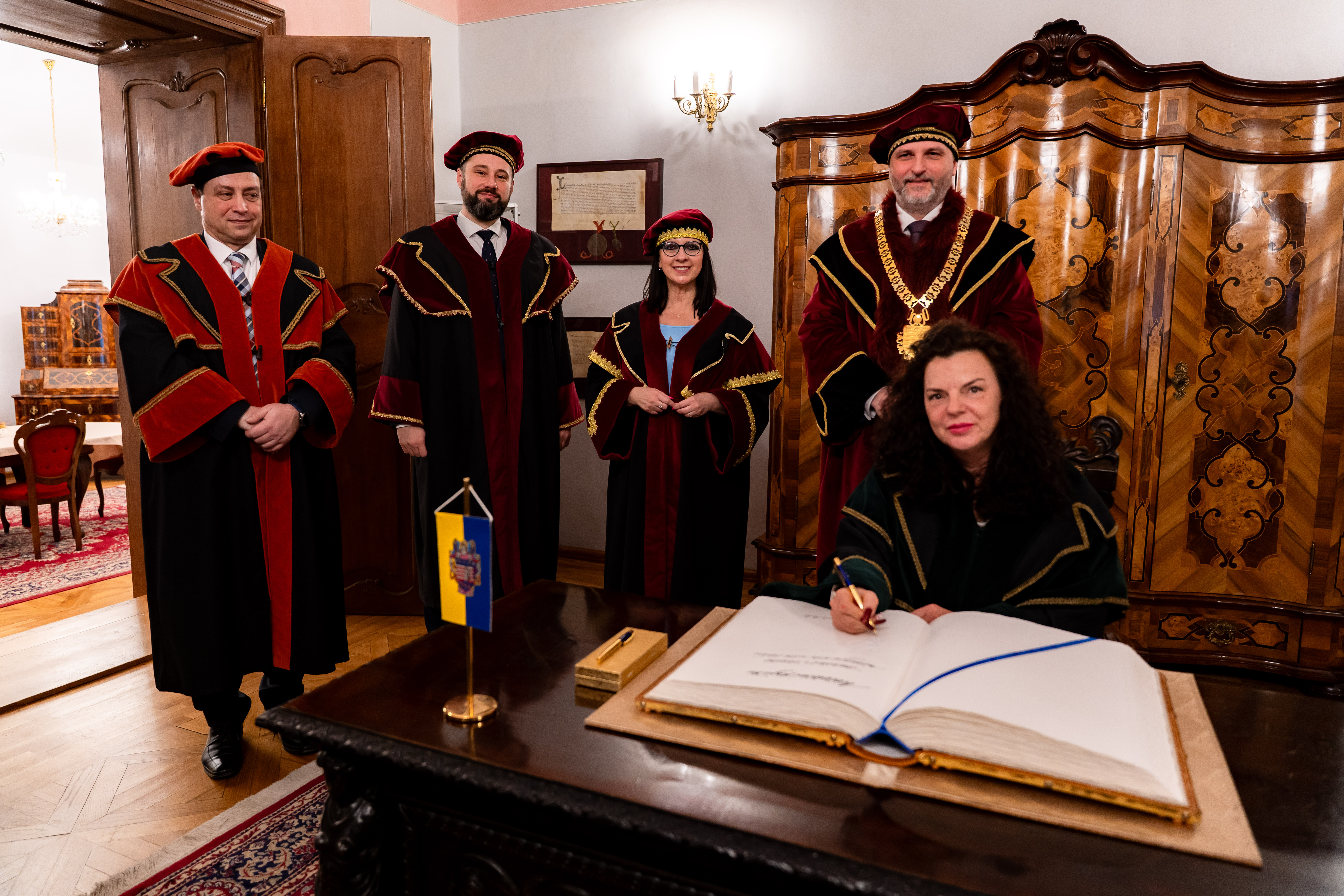  prijatie starostov Mestskych casti v Kosiciach.-49